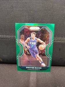lot 150 image: Selection of 2021-22 Prizm basketball cards