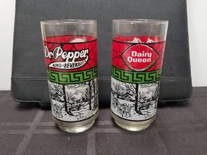 lot 278 image: Vintage Dairy Queen-Dr. Pepper glasses