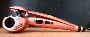 lot 23 image: Conair Infiniti Pro C417MP Curl Secret Hair Curling Iron - TESTEDWORKS