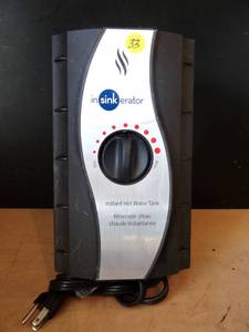 lot 33 image: InSinkErator Instant Hot Water Dispenser 0.66 Gal. Tank