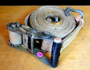 lot 73 image: LARGE HEAVY DUTY RACHETING STRAP AS SHOWN