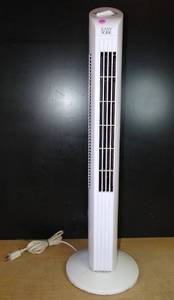 lot 105 image: EASY HOME ST-01M ROTATING TOWER FAN - TESTEDWORKS (IN TIME FOR SUMMER)