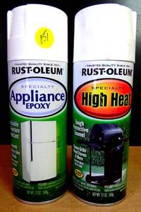 lot 151 image: RUSTOLEUM APPLIANE WHITE AND HIGH HEAT BLACK