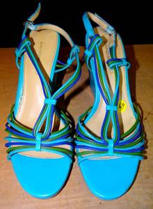 lot 164 image: NICE BANDOLINO WOMANS WEDGE HEELED SHOOES - SIZE 10 - LIKE NEW