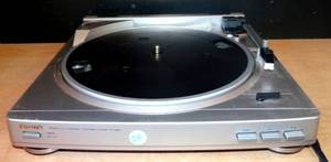 lot 206 image: Aiwa Model PX-E860U Belt Drive Stereo Turntable - TESTEDMECHINISM WORKS (NEEDS NEW BELT - about $7)
