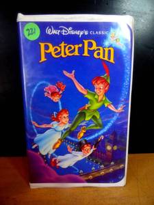 lot 221 image: RARE Disney Black Diamond Peter Pan (VHS, 1990) Clamshell Case