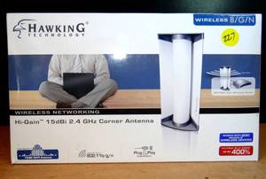 lot 227 image: High-Gain Corner Antenna - 2.4GHz 15dBi 802.11bg Hawking Technology