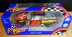 lot 249 image: 2000 Winners Circle Ricky Rudd Scale Car - NIB