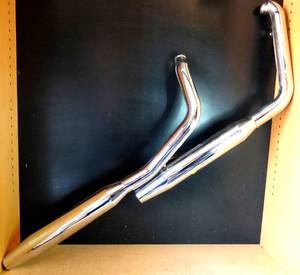 lot 250 image: HARLEY DAVIDSON OEM Complete Chrome EXHAUST SYSTEM 65842-07 $$$