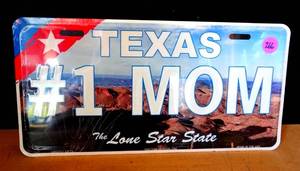 lot 266 image: NEW - TEXAS #1 MOM VANITY PLATE
