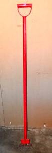 lot 274 image: D HANDLE LONG FLOOR TILE SCRAPPER