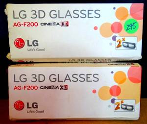 lot 295 image: 4 PR - LG 3D TELEVISION GLASSES