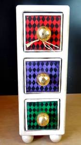 lot 305 image: COLORFUL THREE DRAWER TRINKET BOX