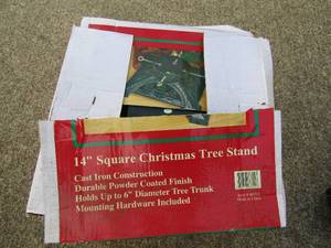 lot 89 image: 14 metal christmas tree stand in original box