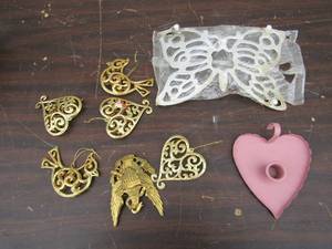 lot 101 image: Metal butterfly and heart