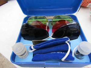 lot 178 image: Black Channel box with reading glasses ,Pi-zazz eye glassed case, repair kit 10 changeable lenses