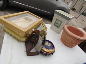 lot 179 image: 14x8 shadow box,15x5 shadow box, lighthouse trash can, planter and more