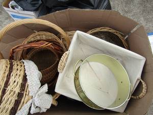 lot 200 image: LARGE lot of baskets all sizes and colors