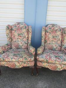 lot 244 image: ETHAN ALLEN FLORAL CHAIRS- HIGH BACK - GREAT CONDITION 44 X 31 X 26  QTY 2