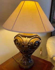 lot 234 image: TABLE LAMP 33 HT  WHITE SHADE