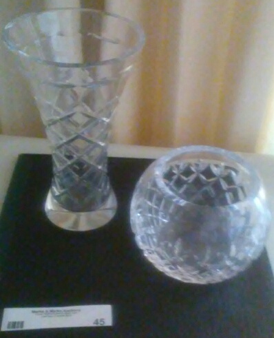 lot 45 image: Crystal Vases