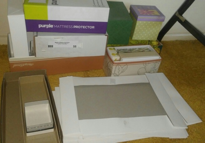 lot 58 image: Gift Boxes