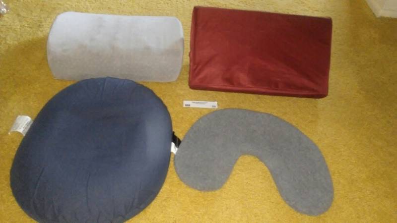 lot 59 image: Cushions