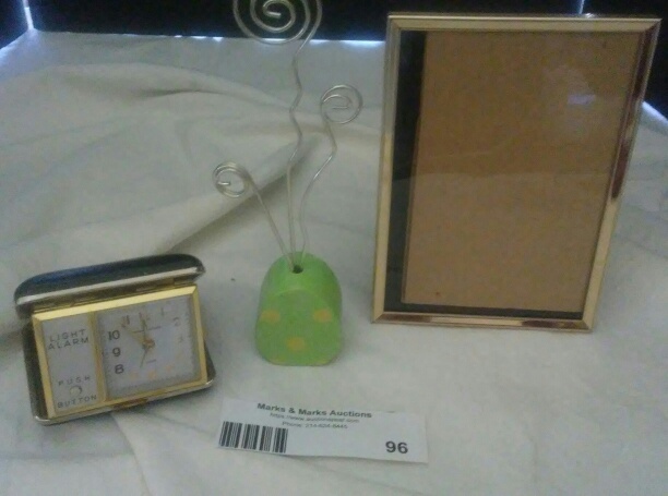 lot 96 image: Travel portable alarm clock,easter d�cor, brass frame