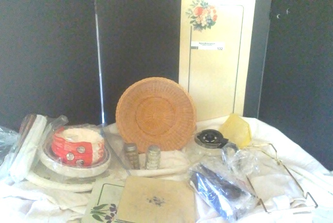 lot 132 image: Kitchen Utensils