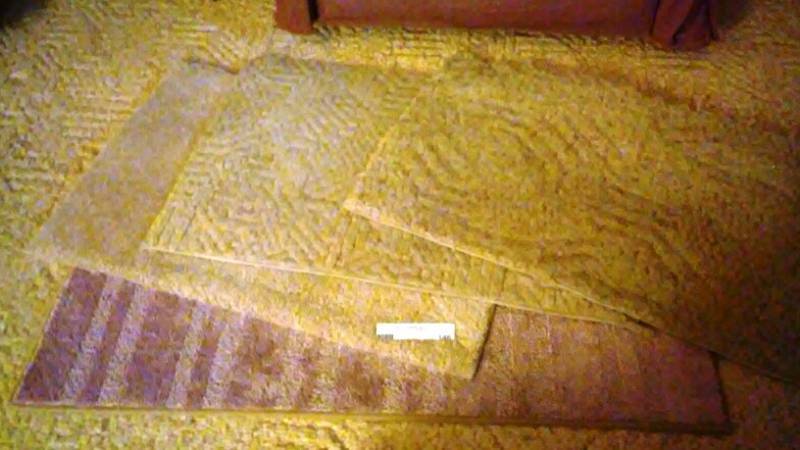 lot 146 image: Carpet Remanant