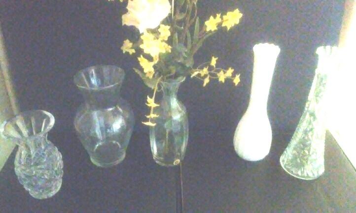 lot 53 image: Vases