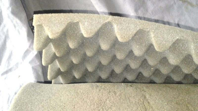 lot 167 image: Egg Foam