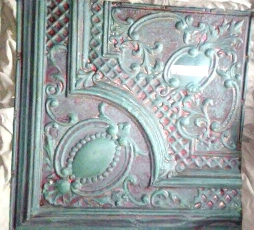 lot 175 image: Antique Ceiling Tin