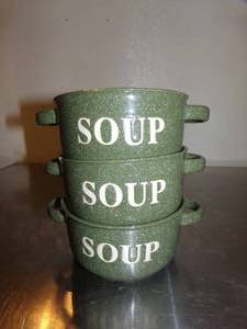 lot 48 image: Three Green Speckled Soup Bowls