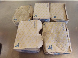 lot 68 image: Five Boxes of Eagle White Floresent Lamp Holders Approx. 50