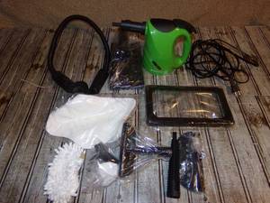 lot 103 image: H20 Steamer Pro HQX Attachments Included