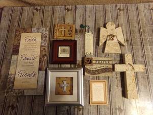 lot 121 image: Christian Home Decor, Handmade Stone Cross & Angel