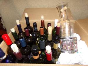 lot 129 image: Wine Bottles For Crafting & Wine Home Decor
