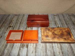 lot 142 image: Vintage Wooden Cardholder & Wood Boxes