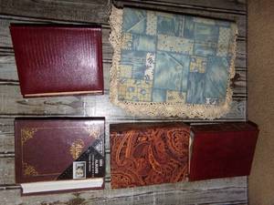 lot 145 image: 5 Vintage Scrapbooks and Photo Albums