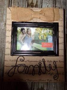 lot 173 image: Burlap, Bow &amp Cursive Family Picture Frame - 6x4
