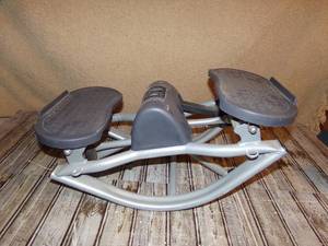 lot 178 image: Tony Little Design Body Express Stepper