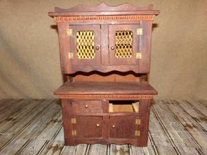 lot 189 image: Handmade Miniature Dollhouse Cabinet With One Drawer Missing (Contents not Included)
