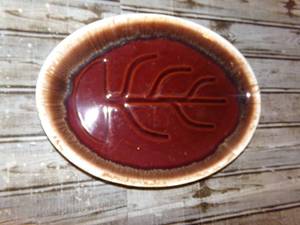 lot 203 image: Tree Engraved Glass Center Decorative Dish