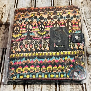 lot 225 image: Sakroots Bohemian Style Tablet Case With Latch 9.75 x 8