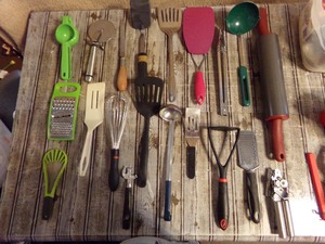lot 238 image: Assorted Cooking Tools