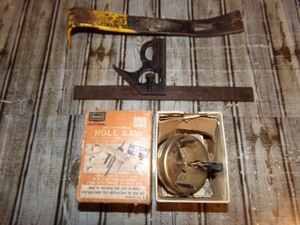 lot 243 image: Adjustable Hole Saw, Crowbar & The Lufkin Rule Co. Vintage Metal Ruler