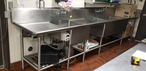 lot 23 image: Stainless Steel 3-Sink Dish Washing Station w Disposal, Measures 170 x 30 x 37, Contents Not Included