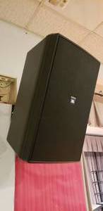 lot 59 image: JBL Control 30 Speaker w Wall Mount