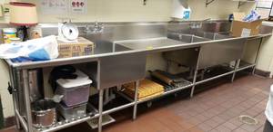 lot 19 image: Long Stainless Steel 3-Sink Dishwashing Station, 185 x 38 x 30